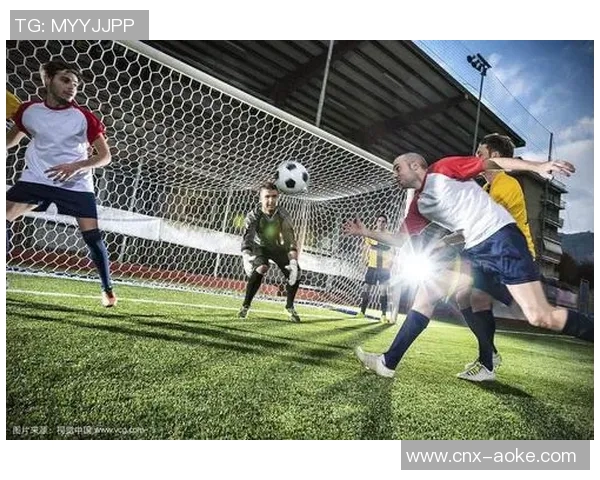 全面解析看足球比赛的软件选择与使用技巧助你畅享赛事精彩瞬间 全面解析看足球比赛的软件选择与使用技巧助你畅享赛事精彩瞬间